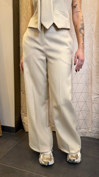 Pantalone A Palazzo Tensione In