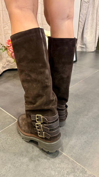 Biker in Crosta Moro Ovyè