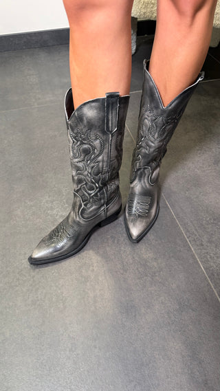 Texano Divine Follie