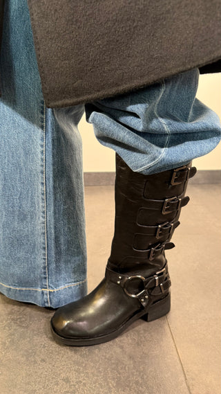 Biker Divine Follie
