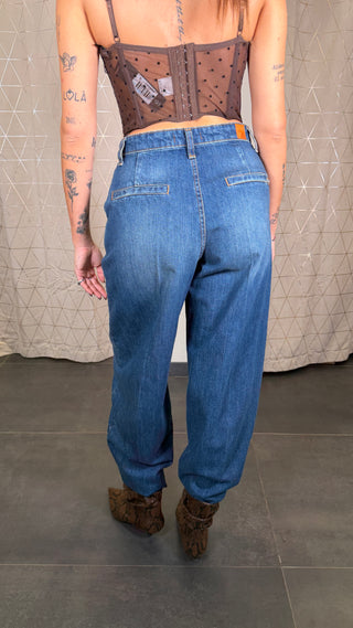Jeans Please