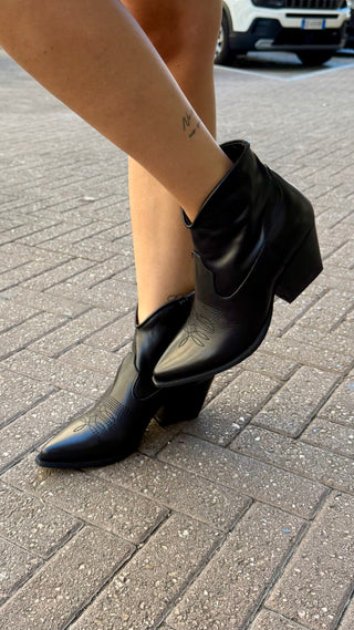 Texano Sal Divine Follie