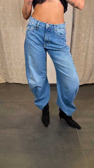 Jeans Please