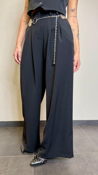 Pantalone a palazzo Please